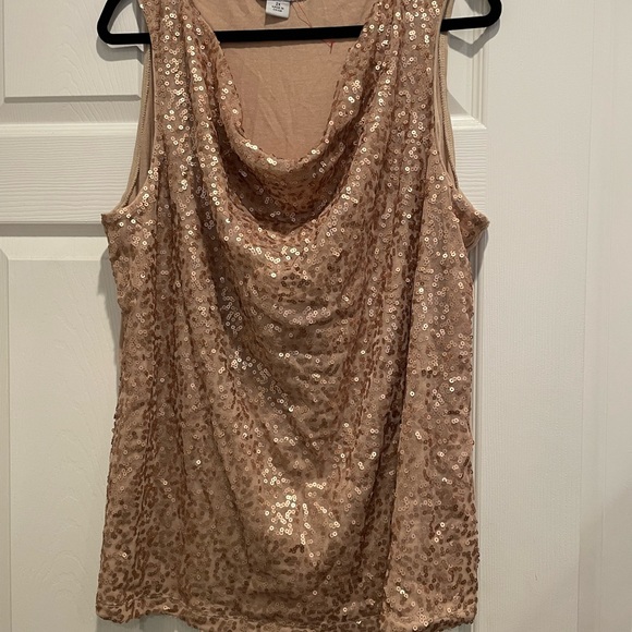 Tops - Gold sequence top